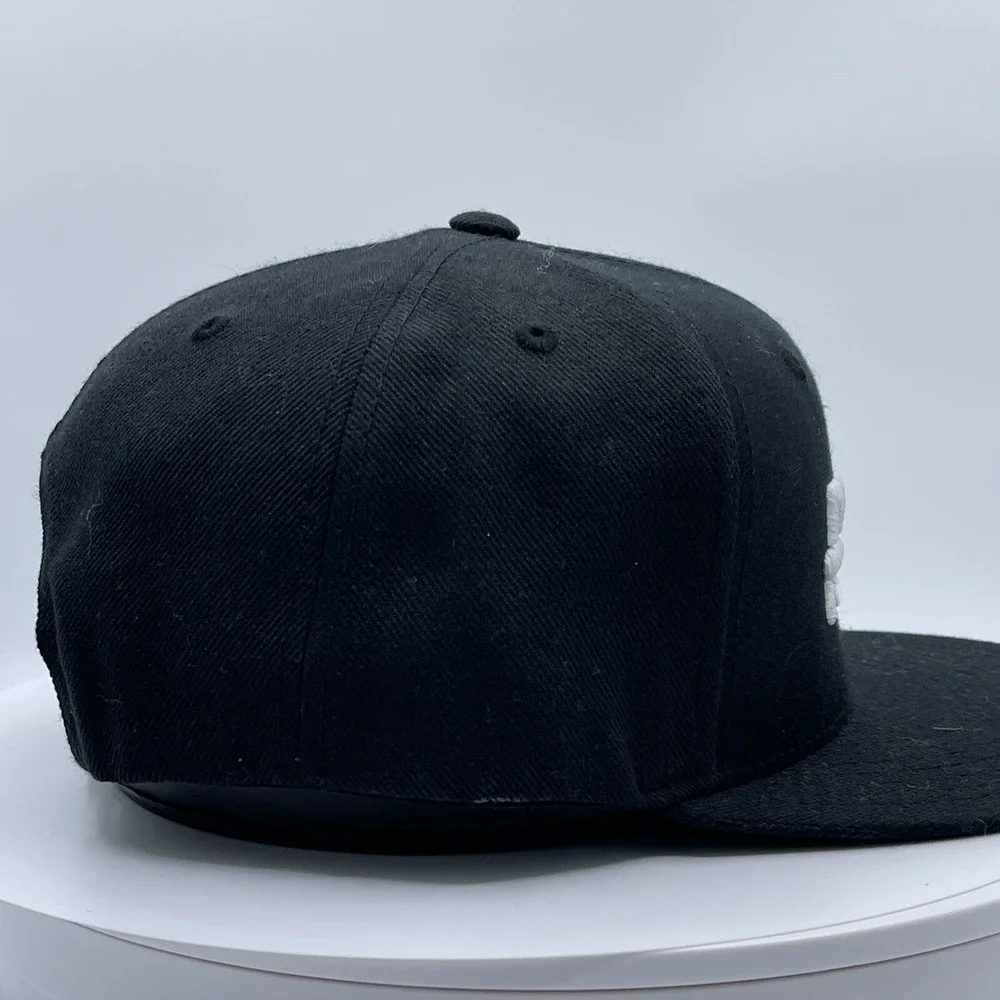Black FEAR Embroidered Snapback Hat Flat Brim Adjustable Cap Streetwear Style
